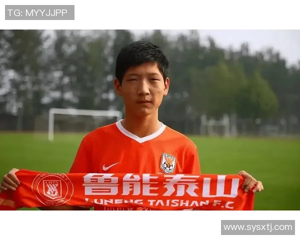 从卢永涛到岳鑫:上海海港环绕莱昂纳多稳步补强阵型 从卢永涛到岳鑫:上海海港环绕莱昂纳多稳步补强阵型